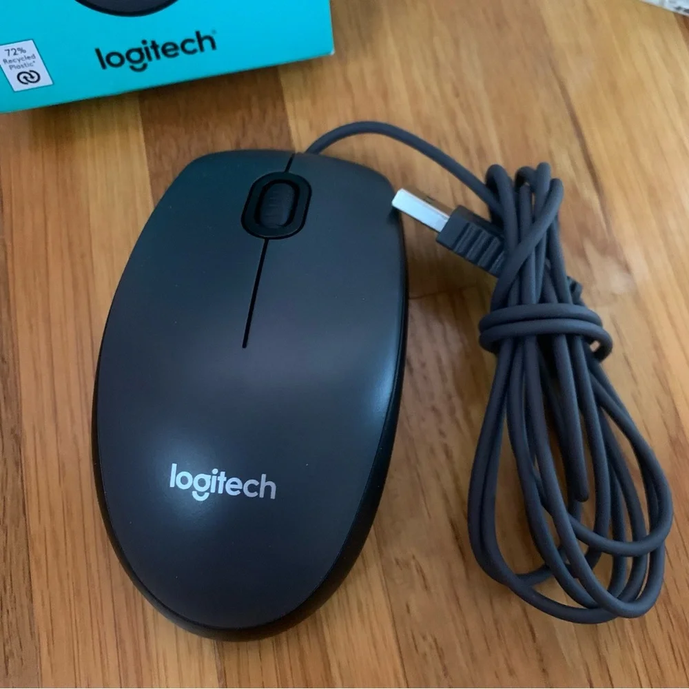 Logitech M100 USB Mouse Wired Computer Mouse Optical Mouse